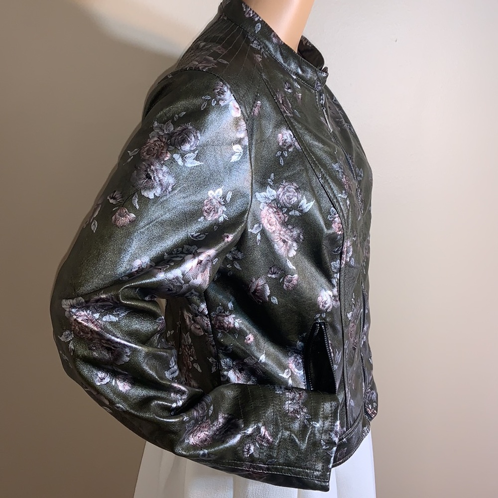 Dry Goods vegan Jacket size XL - Picture 5 of 13